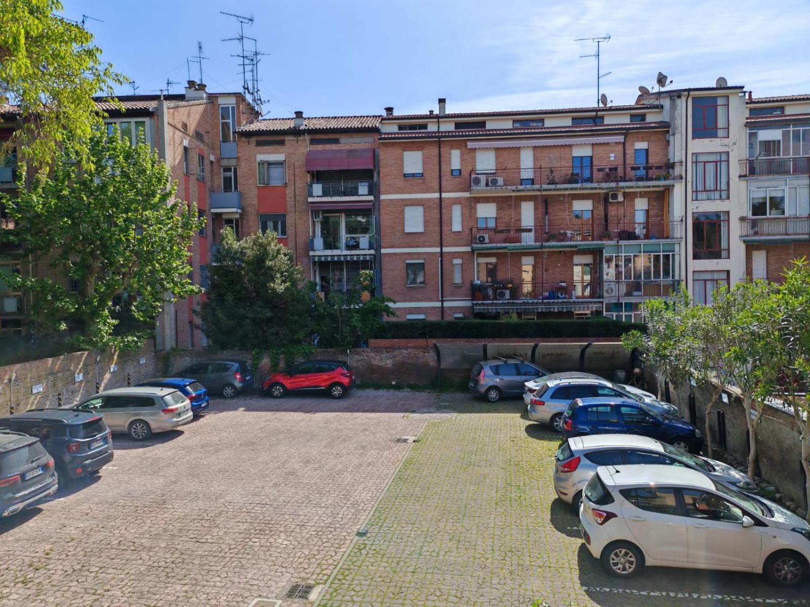 Alkimia Smart Rooms Ferrara Buitenkant foto