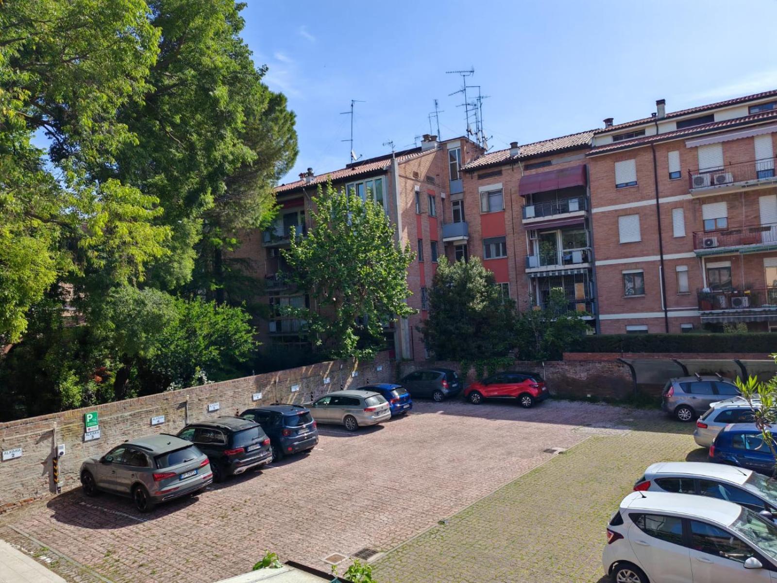 Alkimia Smart Rooms Ferrara Buitenkant foto