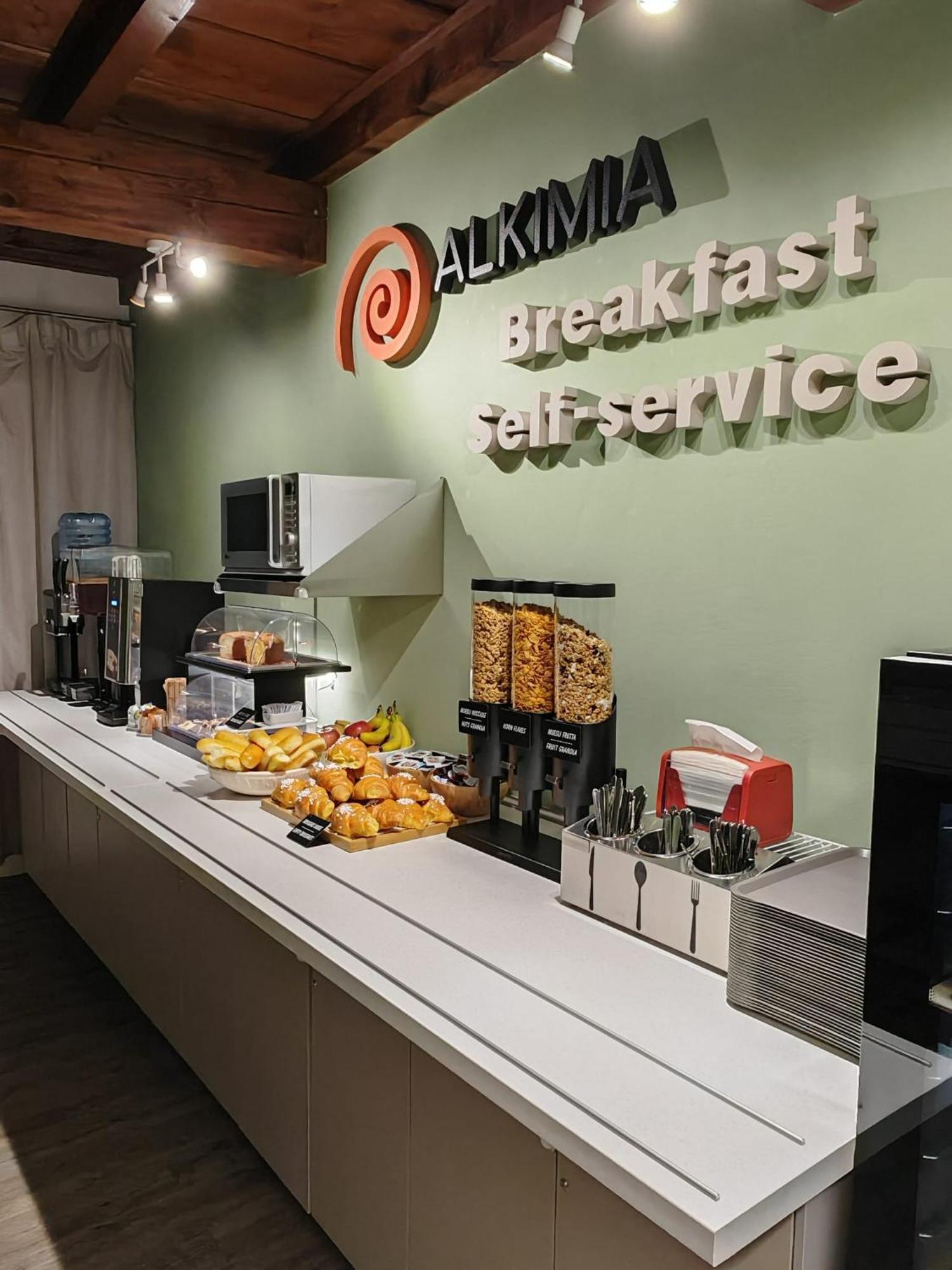 Alkimia Smart Rooms Ferrara Buitenkant foto
